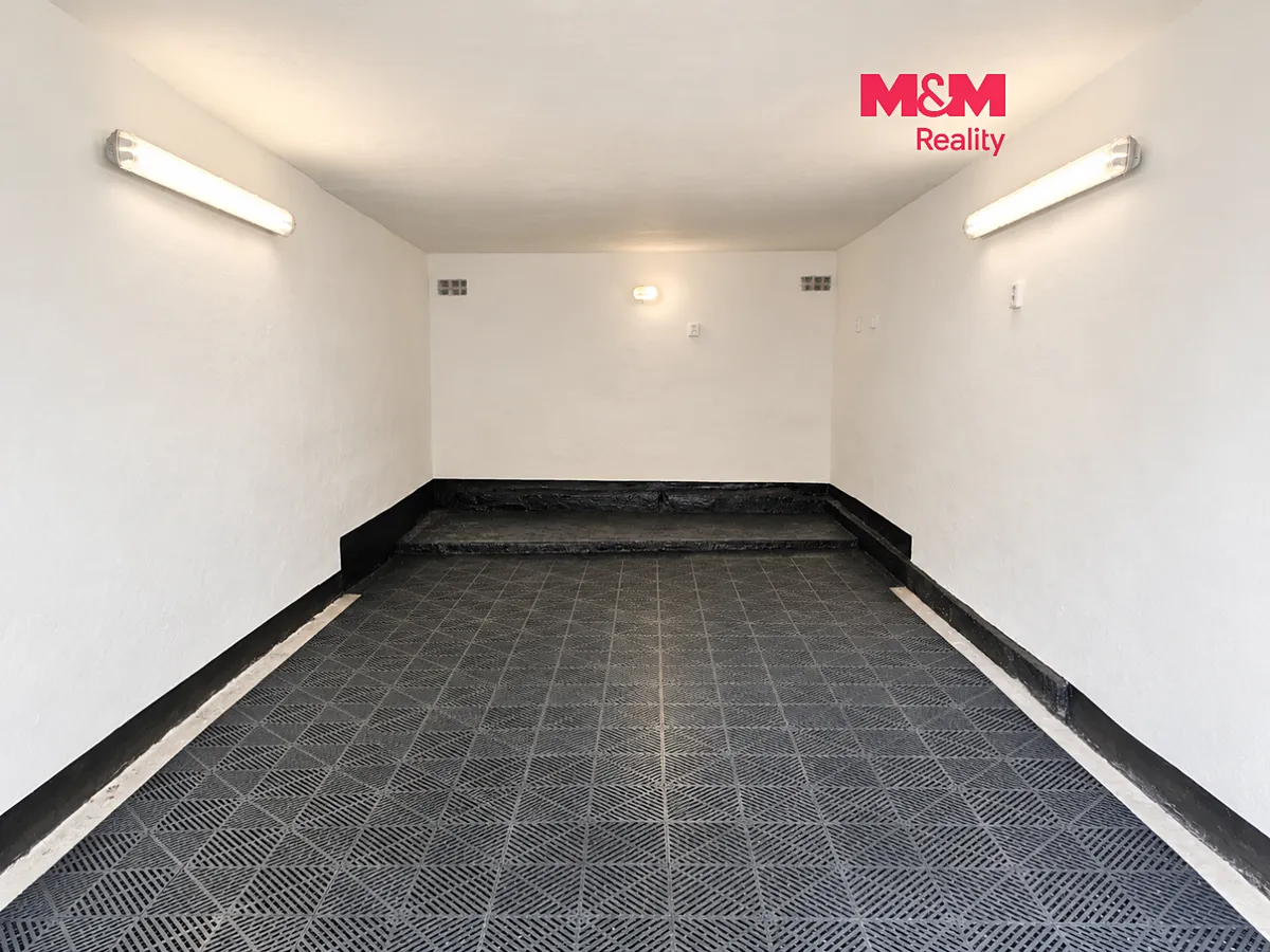 Prodej garáže 27 m²